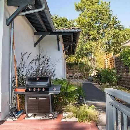 Splendide De Prestige En Plein Coeur D'arcachon Avec Piscine Holiday home Arcachon